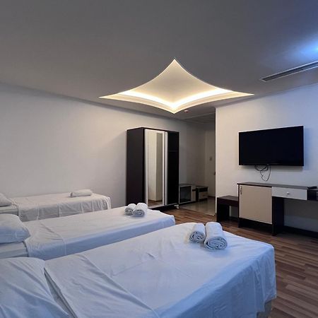 Hotel Argo Batumi Ngoại thất bức ảnh