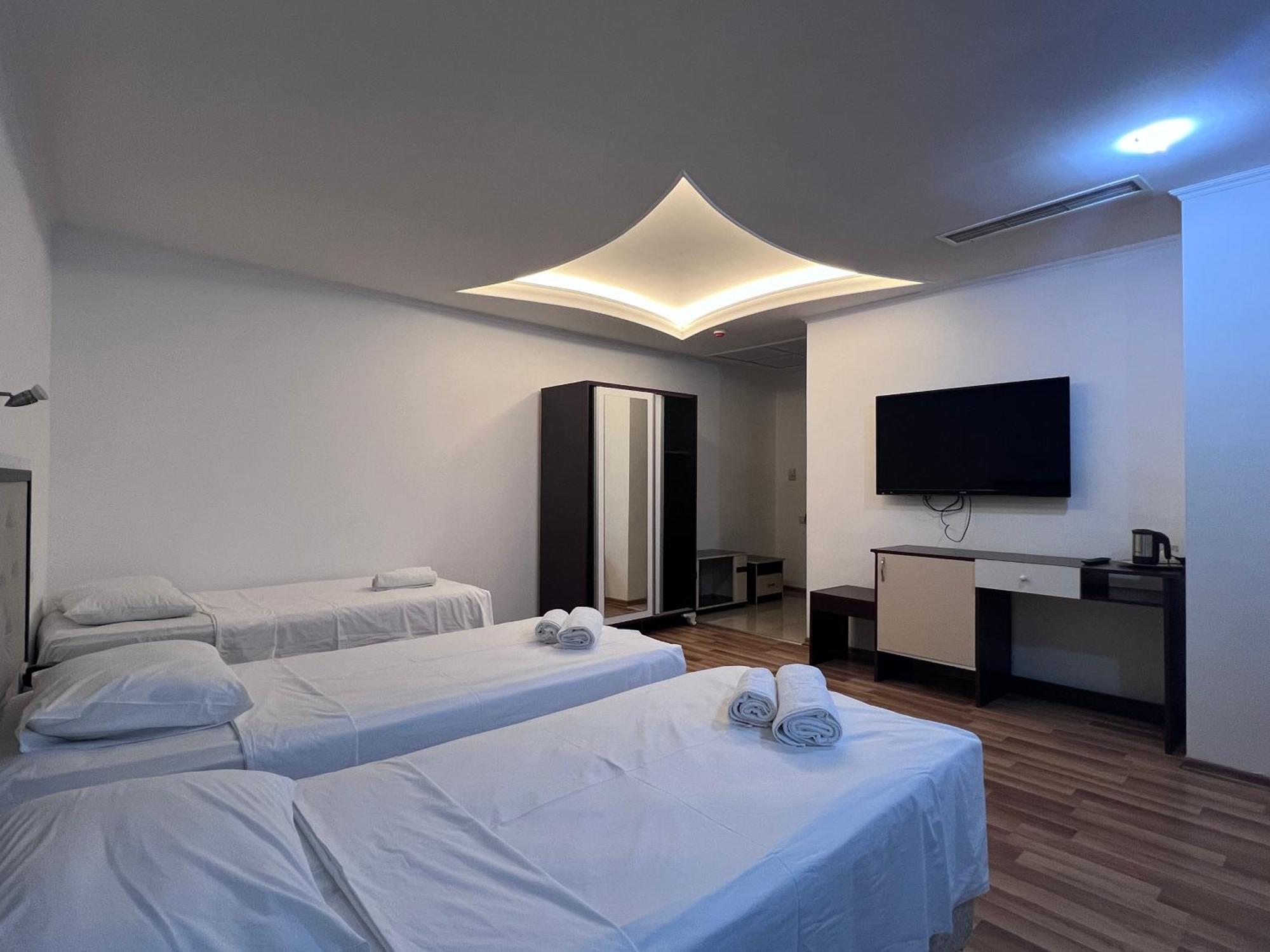 Hotel Argo Batumi Ngoại thất bức ảnh
