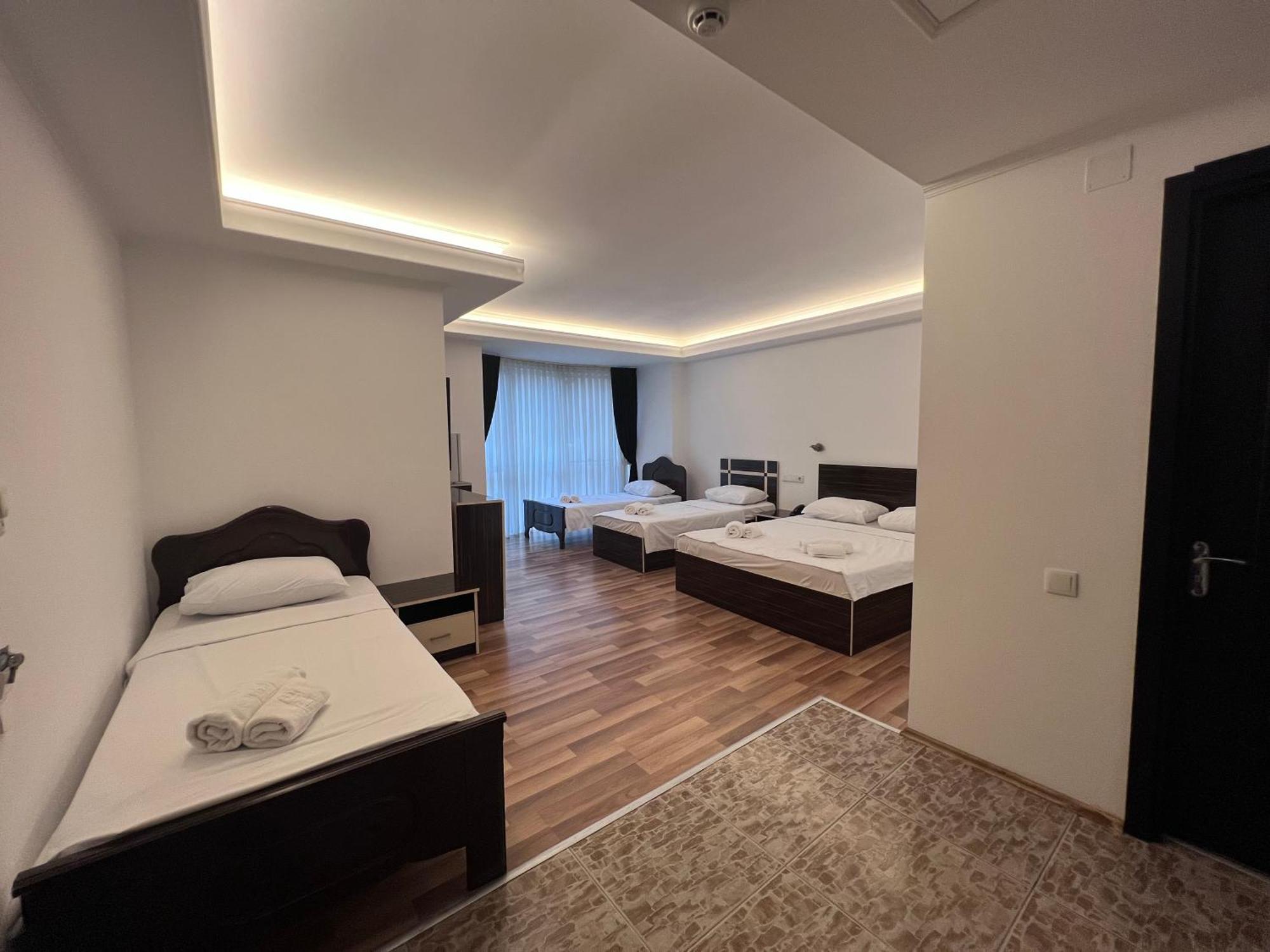 Hotel Argo Batumi Ngoại thất bức ảnh