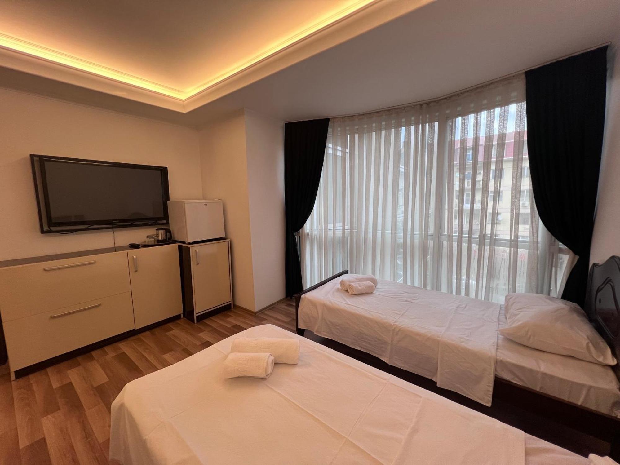 Hotel Argo Batumi Ngoại thất bức ảnh