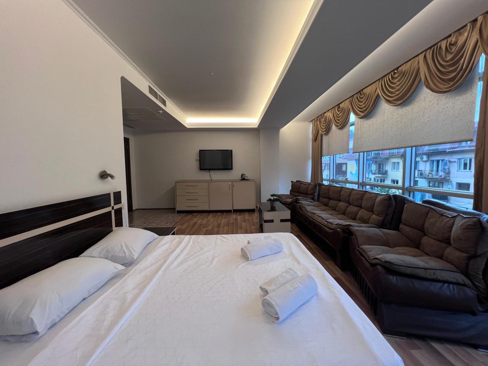 Hotel Argo Batumi Ngoại thất bức ảnh