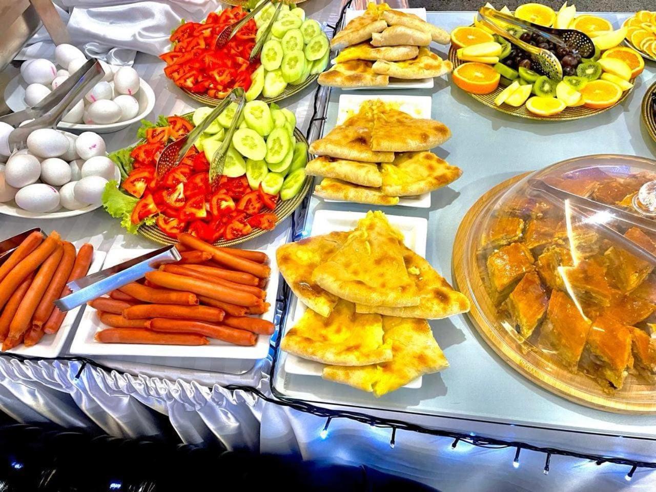 Hotel Argo Batumi Ngoại thất bức ảnh