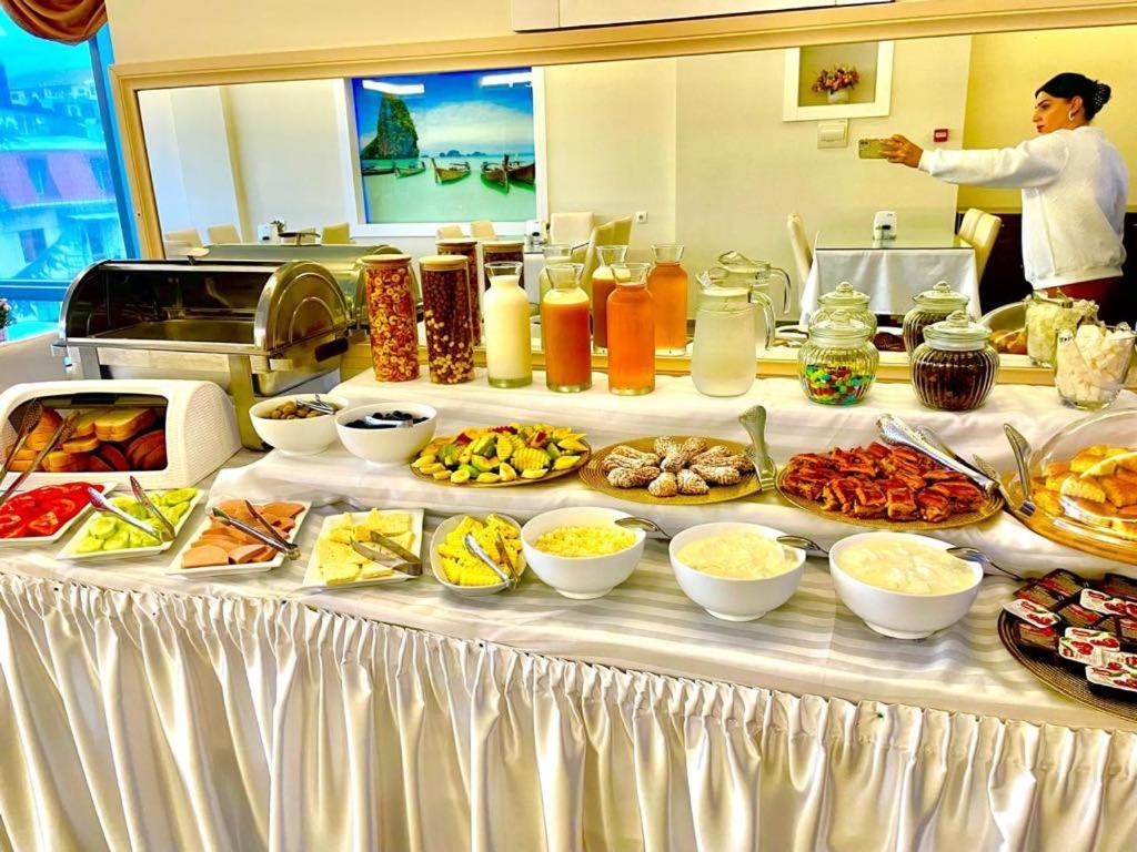 Hotel Argo Batumi Ngoại thất bức ảnh